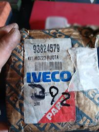 KIT MOZZO +CUSCINETTO RUOTA ANTERIORE IVECO ORIGIN