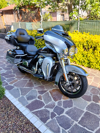Moto Harley Davidson Electra Glide Ultra