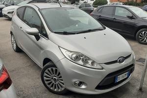 Ford Fiesta Titanium 1.2 benzina 120 mila km UNIPR