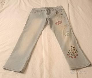 jeans ricamati unisex