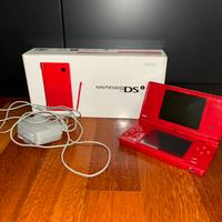 Nintendos Dsi ROSSO