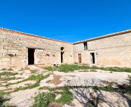 Caseggiato Rurale nella Campagna Ragusana