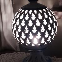 Lampada traforata in ceramica