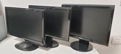 monitor 19"  n.3 pezzi