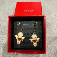 Orecchini Prada con angioletti e cuore