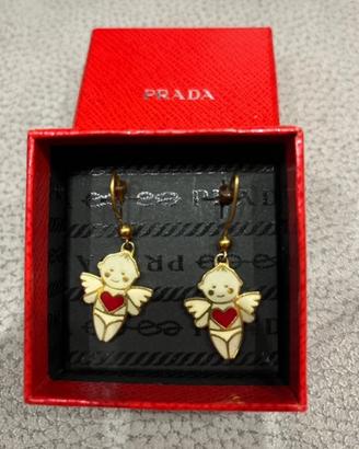 Orecchini Prada con angioletti e cuore