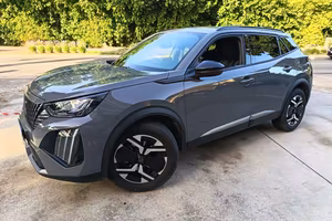 Peugeot 2008 2008 1.2 hybrid Allure 145cv e-dcs6
