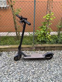 Monopattino elettrico Riceel