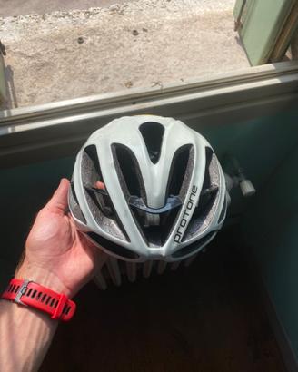 Kask protone