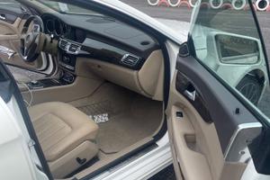 Mercedes CLS 350 cdi blue efficiency 4 matic