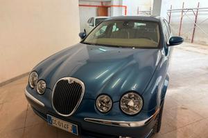 Jaguar S-Type 3,0 V6 EXECUTIVE