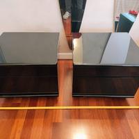 Coppia di comodini in legno nero lucido