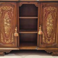 Credenza classica intarsiata con specchio – stile 