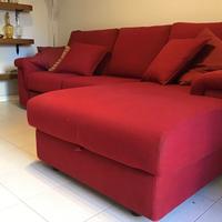 Divano rosso con isola - in perfette condizioni!