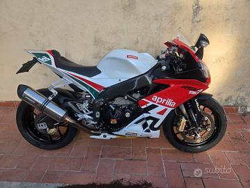 Rsv4 1000 2010 finanziabile 