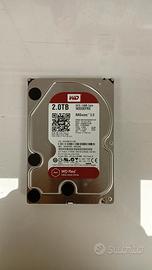 Western Digital Red NAS 2TB Hard Drive Danneggiati