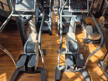 step x 2 Technogym palestra 