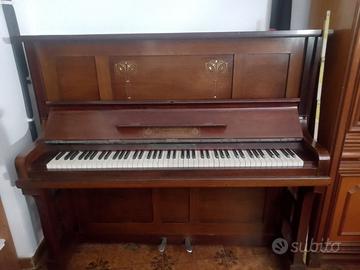 Pianoforte da Studio Weissbrod