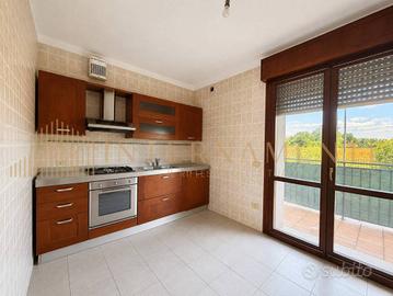 Appartamento di 101 m² con 3 locali e box auto a P