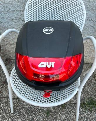 bauletto per moto Givi 