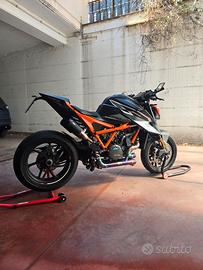 KTM SUPERDUKE 1290 RR