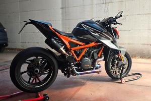 KTM SUPERDUKE 1290 RR