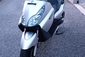 Piaggio X7 300i