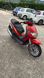 Piaggio Beverly 350