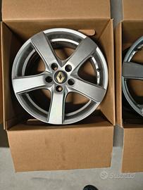 4 cerchi n lega R16 5 fori USATI