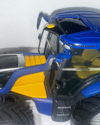 TRATTORE NEW HOLLAND giocattolo