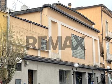 Locale Commerciale - Cosenza