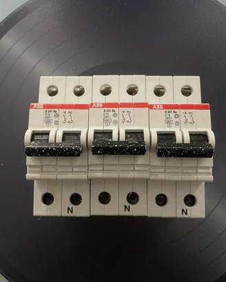 3x interruttore Magnetotermico ABB S241 Na C16