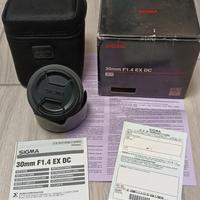 SIGMA 30 1.4 EX DC per Nikon