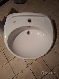 lavandino a conca Ideal Standard