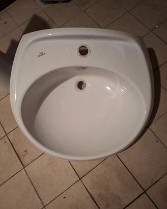 lavandino a conca Ideal Standard