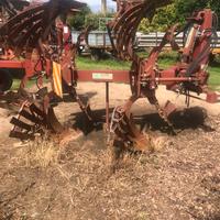 Aratro bivomere Tolusso