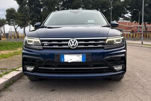 VW Tiguan 2.0 TDI DSG R-Line -Full Optional 190 CV