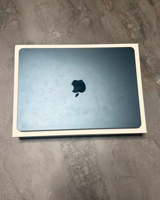 Macbook Air M2 2022 e Magic Mouse