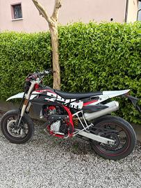 SWM 125 SM R