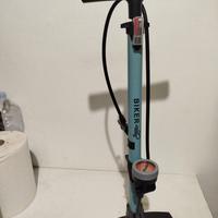 Pompa per bicicletta
