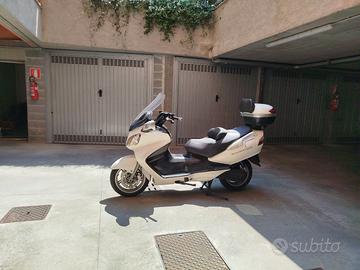 Suzuki Burgman 650