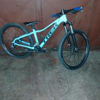 mtb trek marlin 5