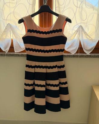 Abito Rinascimento beige e nero taglia M
