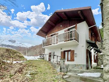 CASA SEMINDIPENDENTE A VIÙ