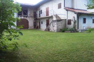 Casa singola con rustico