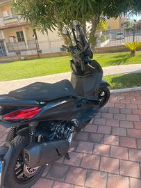 Beverly 300 nuovo