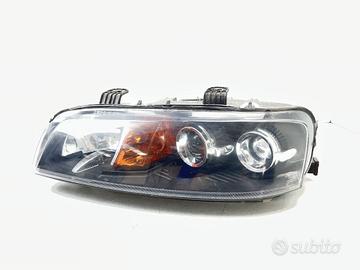 FARO ANTERIORE SINISTRO FIAT Punto Berlina 3P 2°