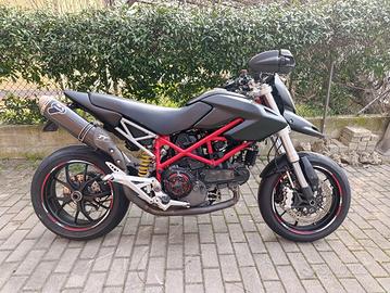 Ducati Hypermotard 1100