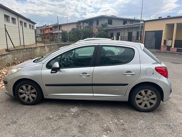 Peugeot 207 1.4 HDi 70CV 5p.x Line