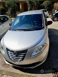 Lancia y 2015